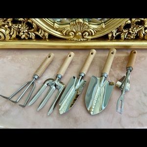 New Garden Tool Set with Box - 5 Pieces